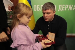 Новини Вінниці / На Вінниччині родинам полеглих захисників України вручили державні нагороди посмертно