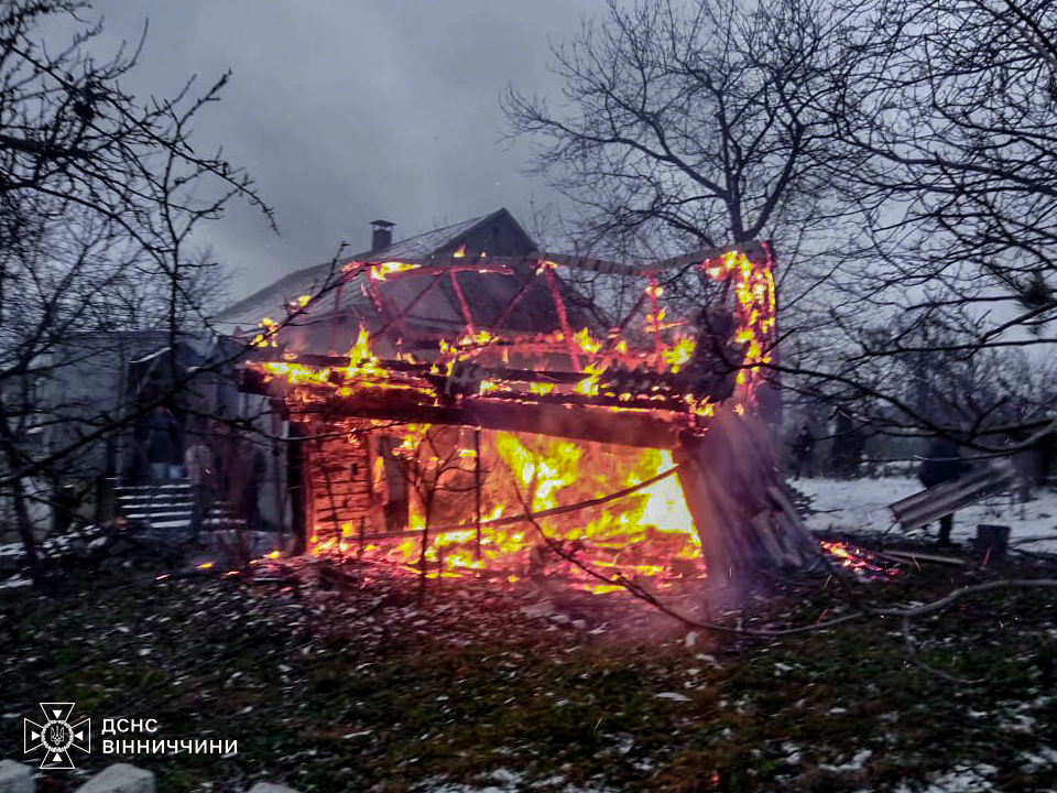 Новини Вінниці / На Вінниччині за добу сталося 12 пожеж: одна з них забрала життя людини