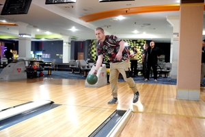 Новини Вінниці / У Вінниці для ветеранів «Муніципальної варти» організували похід у боулінг