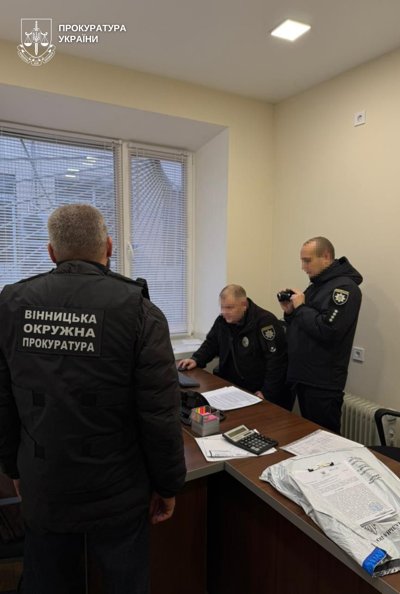 У Вінниці викрили схему з привласнення 3,3 млн грн бюджетних коштів на будівництві дороги / Новости Винницы и области / Інформаційний портал На Париже Новини Вінниці / У Вінниці викрили схему з привласнення 3,3 млн грн бюджетних коштів на будівництві дороги