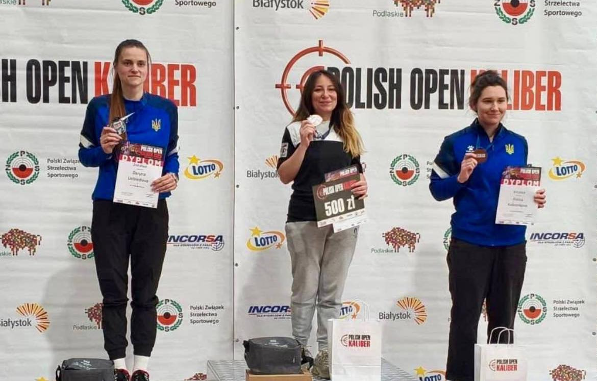 Новини Вінниці / Вінничанка Дарина Лєбєдєва виборола срібло на міжнародному турнірі з кульової стрільби «Polish Open Kaliber» у Польщі