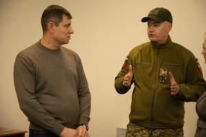 Новости Винницы и области / Вінниччина передала дрони бійцям 38-го зенітного ракетного полку / Інформаційний портал На Париже Новини Вінниці / Вінниччина передала дрони бійцям 38-го зенітного ракетного полку