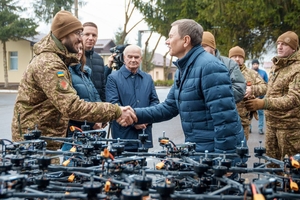 Новини Вінниці / Вінниця передала нову партію техніки бійцям 14-ї бригади НГУ «Червона калина»