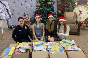 Новости Винницы и области / Вінницькі ліцеї 16 та 25 передали автівку та гуманітарну допомогу нашим Захисникам / Інформаційний портал На Париже Новини Вінниці / Вінницькі ліцеї 16 та 25 передали автівку та гуманітарну допомогу нашим Захисникам