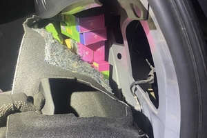 Новини Вінниці / Вінницькі митники зупинили контрабанду вейпів на кордоні з Молдовою