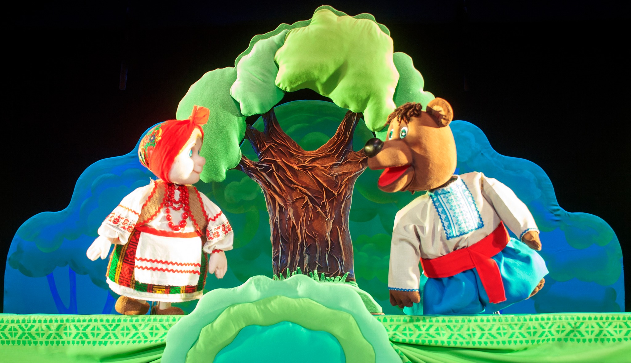 Новини Вінниці / Вінницький театр ляльок запрошує на зимові вистави та інтерактивні ігри в грудні