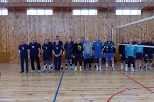 Новини Вінниці / 55+ на майданчику: на Вінниччині ветерани волейболу показали, як грають «досвід і характер»