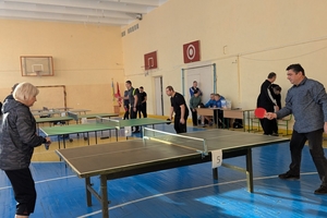Новини Вінниці / Благодійний турнір з настільного тенісу об’єднав освітян Вінницької громади