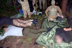 Новини Вінниці / На Вінниччині судитимуть учасників масштабної наркоплантації з тисячами кущів коноплі