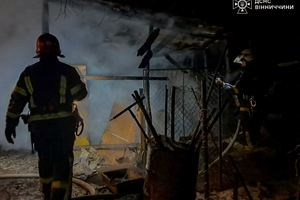 Новости Винницы и области / На Вінниччині за добу сталося 12 пожеж: одна людина загинула, ще одну вдалося врятувати / Інформаційний портал На Париже Новини Вінниці / На Вінниччині за добу сталося 12 пожеж: одна людина загинула, ще одну вдалося врятувати