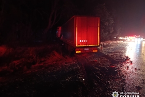 Новини Вінниці / Смертельна аварія на Вінниччині під час ожеледиці: загинула 19-річна дівчина