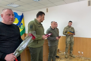 Новини Вінниці / У Хмільнику вручили державні нагороди рідним загиблих захисників України