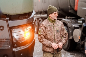 Новости Винницы и области / Вінниця передала нові паливозаправники для Повітряних сил України / Інформаційний портал На Париже Новини Вінниці / Вінниця передала нові паливозаправники для Повітряних сил України