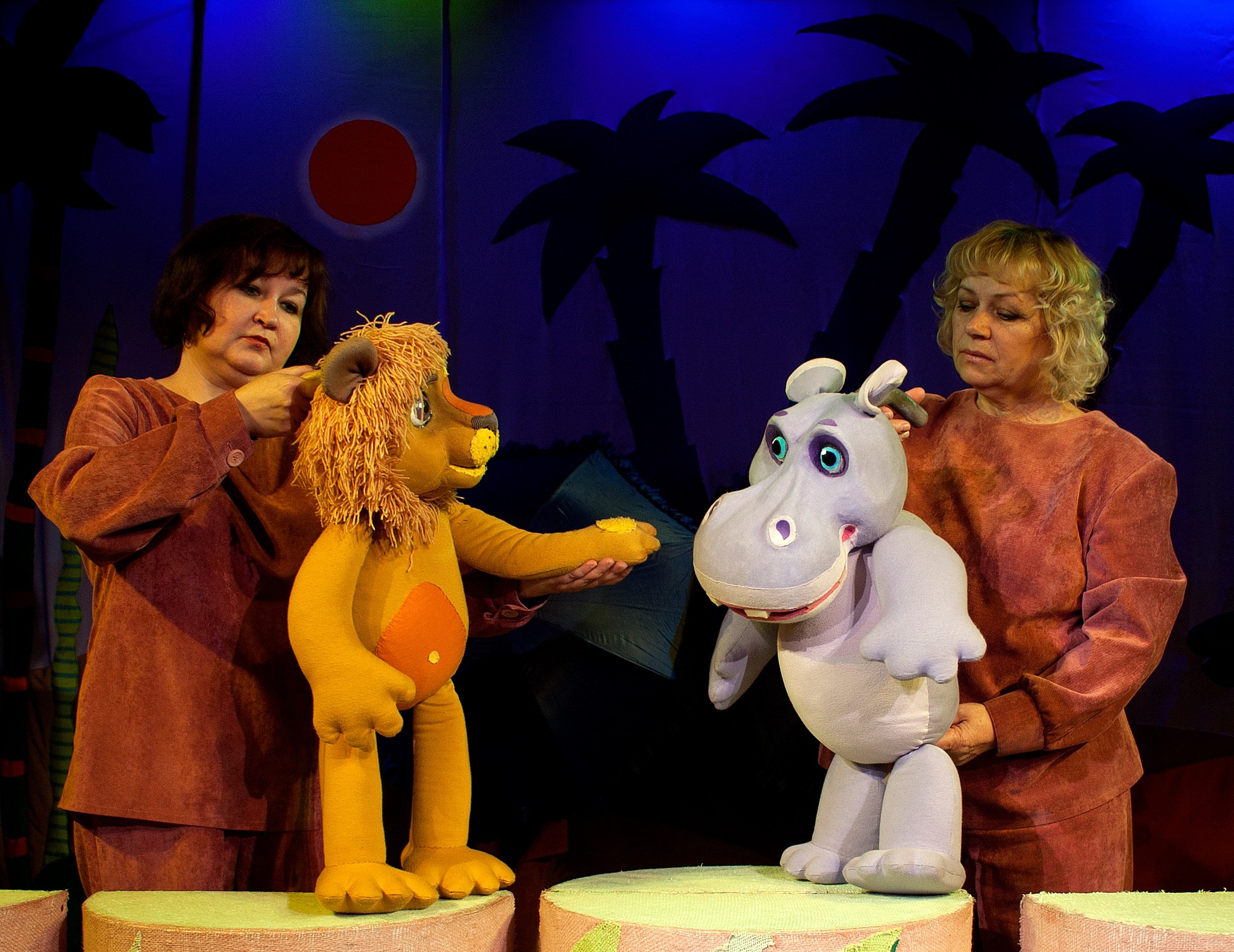 Березень у Вінницькому театрі ляльок: музичні казки, лялькові шоу та веселі пригоди для всієї родини / Новости Винницы и области / Інформаційний портал На Париже Новини Вінниці / Березень у Вінницькому театрі ляльок: музичні казки, лялькові шоу та веселі пригоди для всієї родини