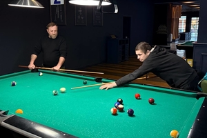 Новости Винницы и области / Більярд, спокій і підтримка одне одного: у Вінниці відбулася ще одна зустріч ветеранів / Інформаційний портал На Париже Новини Вінниці / Більярд, спокій і підтримка одне одного: у Вінниці відбулася ще одна зустріч ветеранів