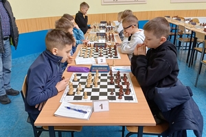 Новини Вінниці / Маленькі шахові генії: у Вінниці визначили юних чемпіонів області