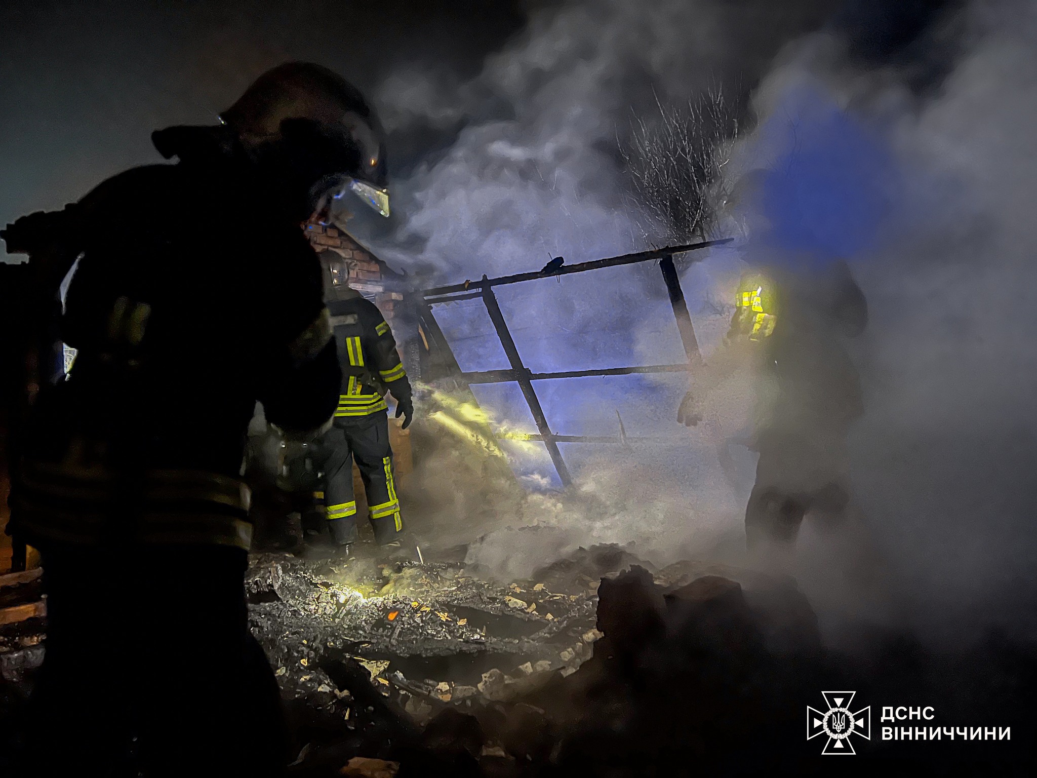 На Вінниччині рятувальники ліквідували вісім пожеж та врятували домашніх улюбленців / Новости Винницы и области / Інформаційний портал На Париже Новини Вінниці / На Вінниччині рятувальники ліквідували вісім пожеж та врятували домашніх улюбленців