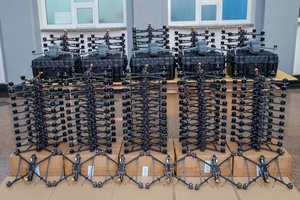 Новости Винницы и области / Підрозділ «Артан» отримав від Вінниці 100 FPV-дронів та сучасні квадрокоптери / Інформаційний портал На Париже Новини Вінниці / Підрозділ «Артан» отримав від Вінниці 100 FPV-дронів та сучасні квадрокоптери