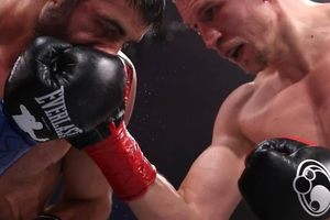 Новости Винницы и области / Вінничанин Сергій Богачук переміг росіянина Раджаба Бутаєва у поєдинку в Лас-Вегасі / Інформаційний портал На Париже Новини Вінниці / Вінничанин Сергій Богачук переміг росіянина Раджаба Бутаєва у поєдинку в Лас-Вегасі