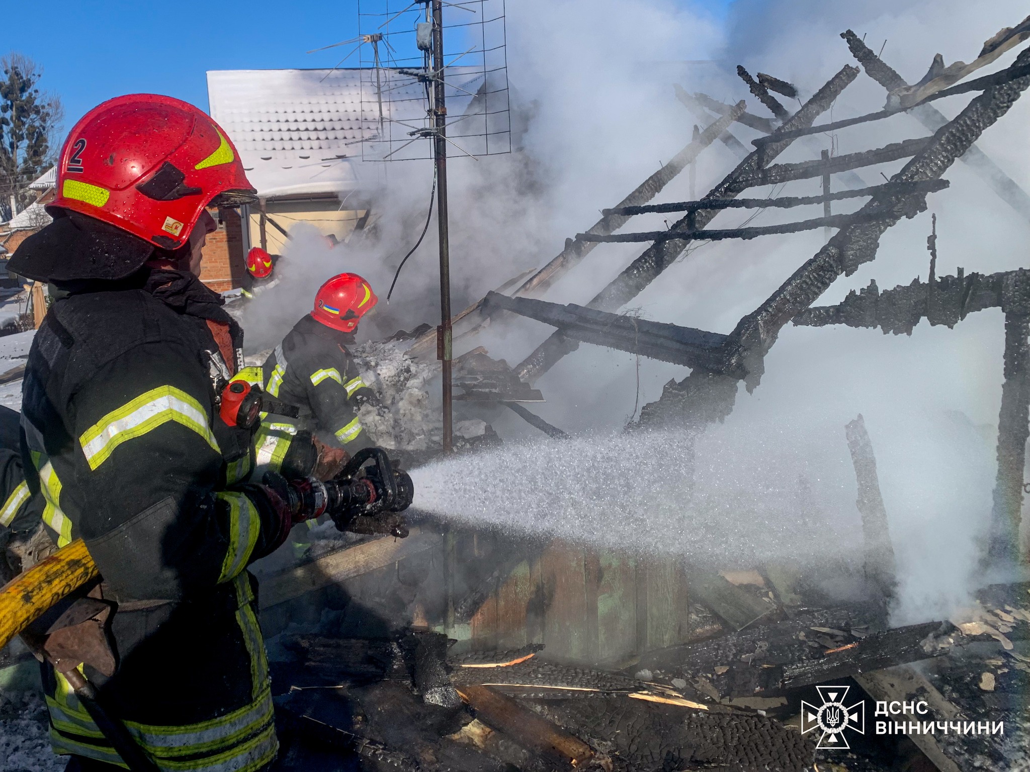 Новини Вінниці /  За минулу добу на Вінниччині ліквідували 11 пожеж, більшість у житлових будинках