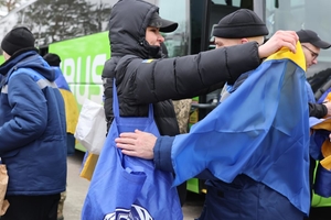 Новини Вінниці / Додому повернулися 200 українських захисників із російського полону