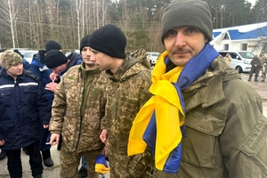 Новини Вінниці / Додому повернулися 200 українських захисників із російського полону