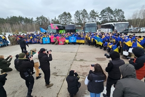 Новини Вінниці / Додому повернулися 200 українських захисників із російського полону
