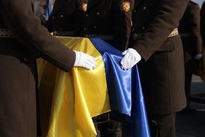 Новини Вінниці / Герої без імен: На Національному меморіальному кладовищі Вінниччина попрощалась з невідомими воїнами