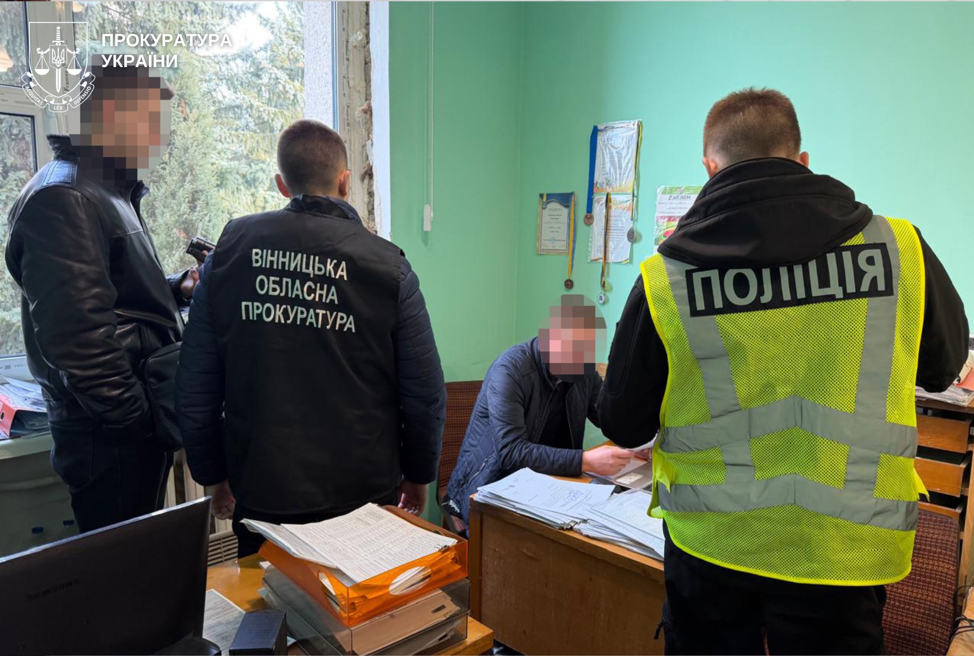 Новини Вінниці / Хабар 40 тисяч за ділянку: посадовцю міської ради на Вінниччині оголосили підозру