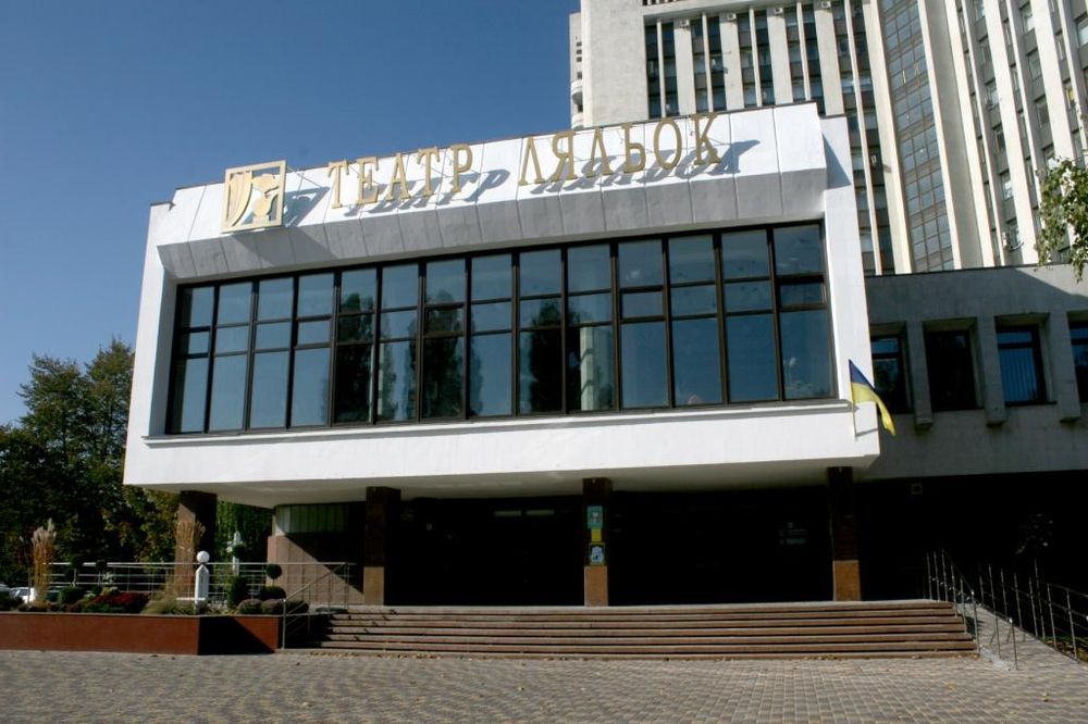 Квітень у Вінницькому театрі ляльок: сміх, музика та лялькові історії для всієї родини / Новости Винницы и области / Інформаційний портал На Париже Новини Вінниці / Квітень у Вінницькому театрі ляльок: сміх, музика та лялькові історії для всієї родини