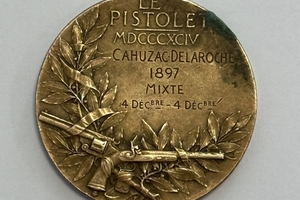 Новини Вінниці / На кордоні з Молдовою Вінницькі митники вилучили рідкісні старовинні монети