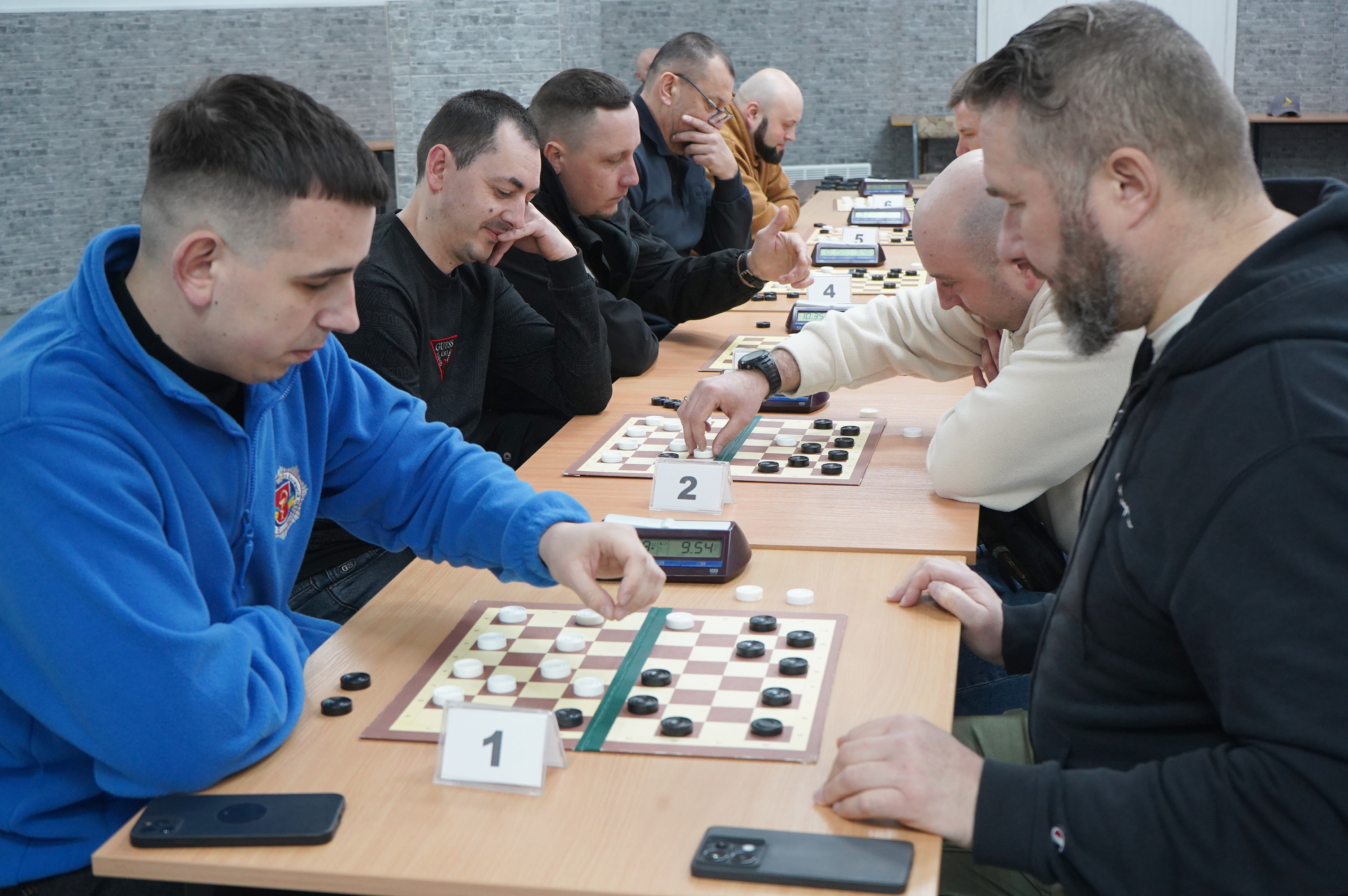 Новини Вінниці / Серед своїх і в грі: у Вінниці відбувся ветеранський турнір із шахів і шашок