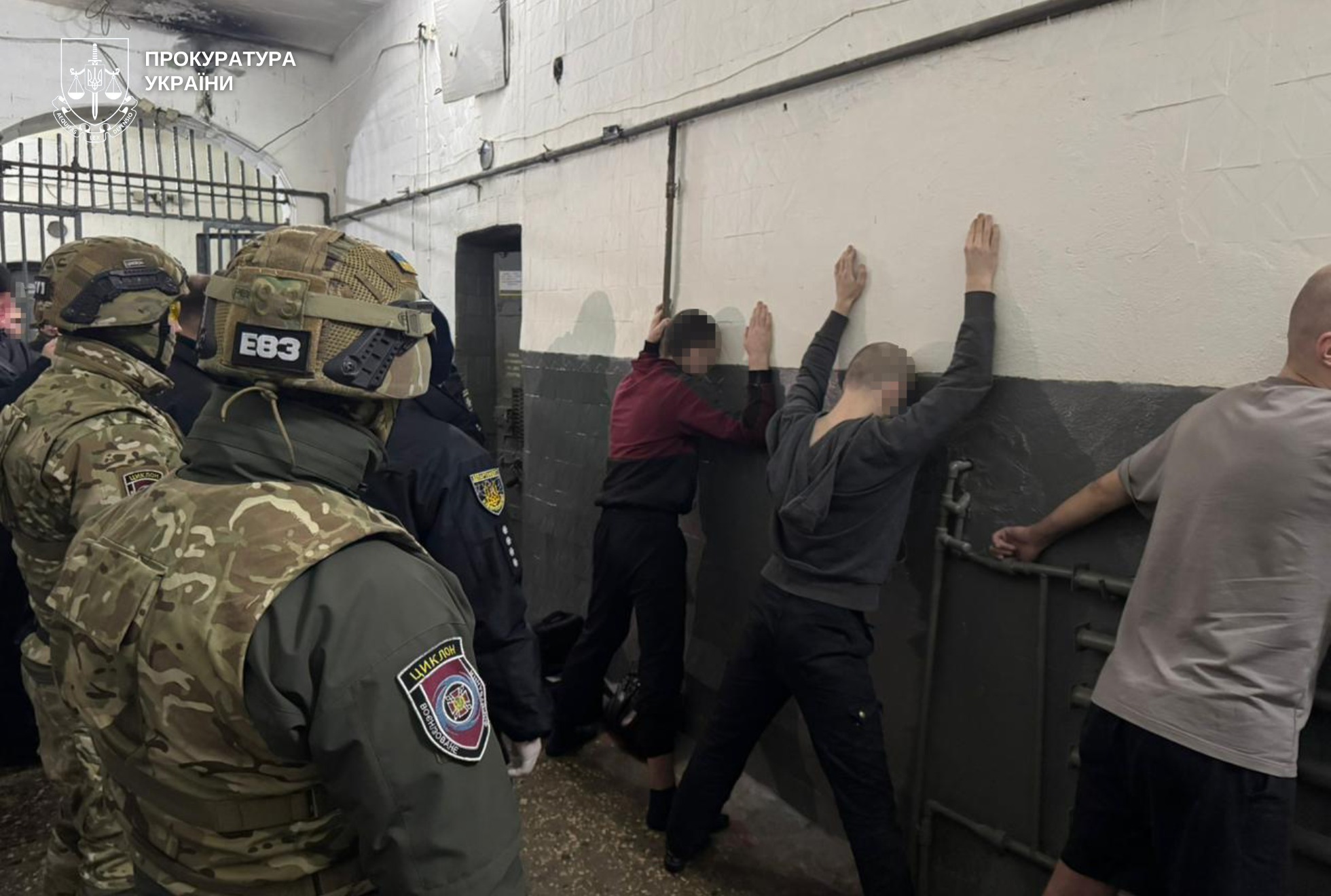 Шахрайство з-за ґрат: на Вінниччині ув’язнені видурили у людей понад пів мільйона гривень / Новости Винницы и области / Інформаційний портал На Париже Новини Вінниці / Шахрайство з-за ґрат: на Вінниччині ув’язнені видурили у людей понад пів мільйона гривень