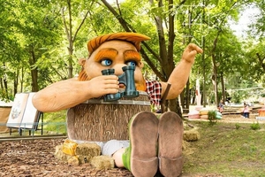 Новини Вінниці / У Вінниці відкривається «Парк Легенд» з велетнями, тролями та інтерактивними казковими істотами (ВІДЕО)