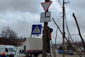 Новини Вінниці / У Вінниці змінили напрямок головної дороги на перехресті Гетьмана Мазепи та Левка Лук’яненка: що варто знати водіям?