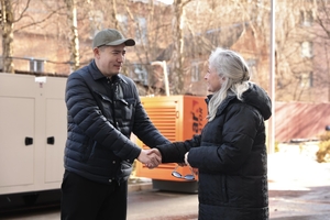 Новости Винницы и области / У Вінницькій лікарні ім. Пирогова встановили генератор для безперервного лікування пацієнтів / Інформаційний портал На Париже Новини Вінниці / У Вінницькій лікарні ім. Пирогова встановили генератор для безперервного лікування пацієнтів