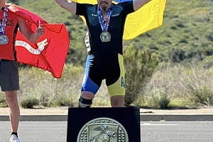 Новости Винницы и области / Ветерани з Вінниці здобули вісім золотих медалей на міжнародних адаптивних змаганнях у США / Інформаційний портал На Париже Новини Вінниці / Ветерани з Вінниці здобули вісім золотих медалей на міжнародних адаптивних змаганнях у США