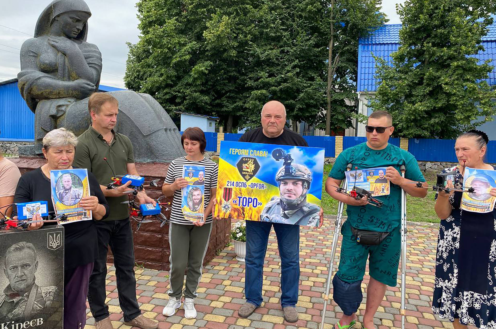 Новини Вінниці / Відомий волонтер з Хмільника Іван Плотиця створив фонд для підтримки українських військових 