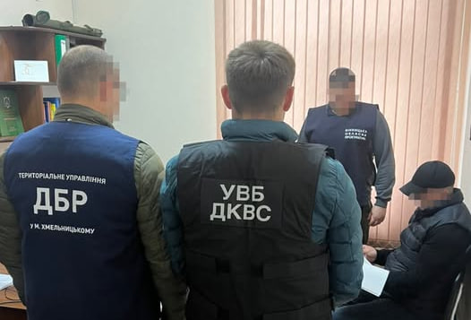 Новини Вінниці / На Вінниччині керівник колонії незаконно виписував собі численні премії на 400 тис. грн