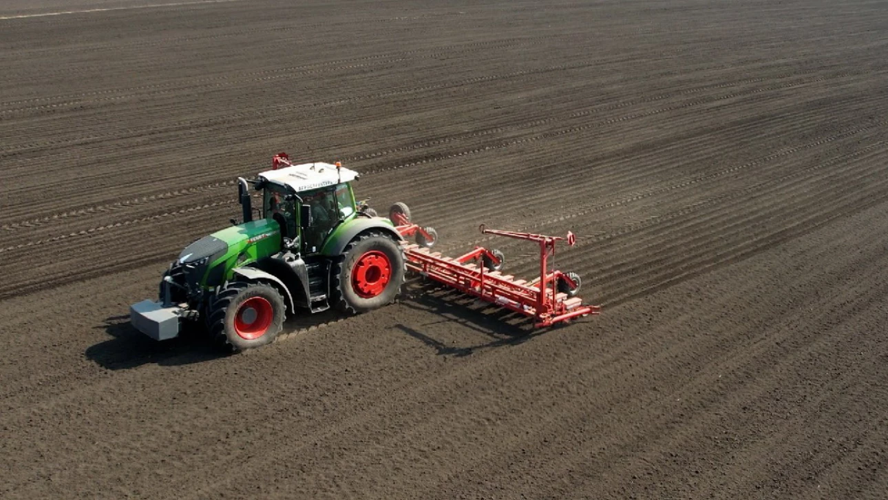 Новини Вінниці / Посівна на Вінниччині: Аграрії продовжують підготовку ґрунту та посів ярих культур