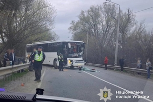 Новини Вінниці / Смертельна ДТП на Вінниччині: вантажівка зіткнулася з рейсовим автобусом