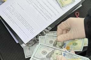 Новини Вінниці / У Вінниці адвокат вимагав хабар у військовослужбовця, який втратив батька на війні