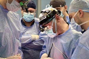 Новини Вінниці / У Вінниці вперше провели складне лікування паралічу обличчя у пораненого військового