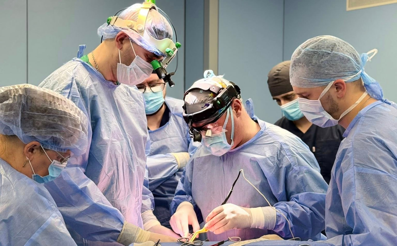 Новини Вінниці / У Вінниці вперше провели складне лікування паралічу обличчя у пораненого військового