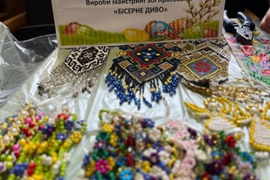 Новини Вінниці / У Вінницьких Хуторах провели етнопроєкт «Де гаївка лунала» з майстер-класами та благодійним ярмарком