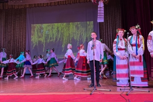 Новини Вінниці / У Вінницьких Хуторах провели етнопроєкт «Де гаївка лунала» з майстер-класами та благодійним ярмарком