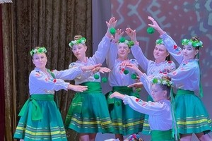 Новини Вінниці / У Вінницьких Хуторах провели етнопроєкт «Де гаївка лунала» з майстер-класами та благодійним ярмарком