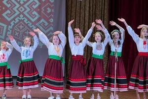 Новини Вінниці / У Вінницьких Хуторах провели етнопроєкт «Де гаївка лунала» з майстер-класами та благодійним ярмарком