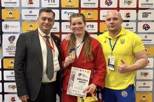 Новини Вінниці / Вінничанка Анастасія Демченко стала срібною призеркою Кубка світу з бойового самбо (ВІДЕО)